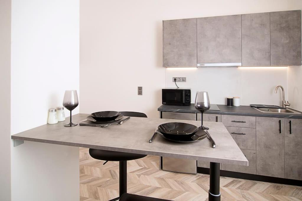 Joy'S Modern-Chic Home Kalamata Dış mekan fotoğraf